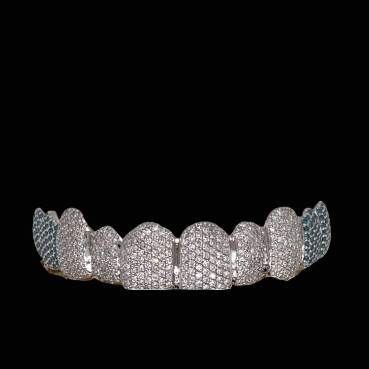 CUSTOM HAND SET 10 ON 10 NATURAL WHITE DIAMOND AND BLUE DIAMOND FANGS GOLD GRILLZ (STRAIGHT SETTING)