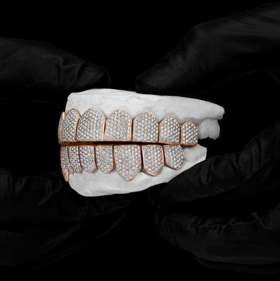 VVS Moissanite diamond grillz, Starling Silver 10K, 14K, 18k, Yellow, White and Rose Gold 10 Top and Bottom Grillz by TYS Grillz.