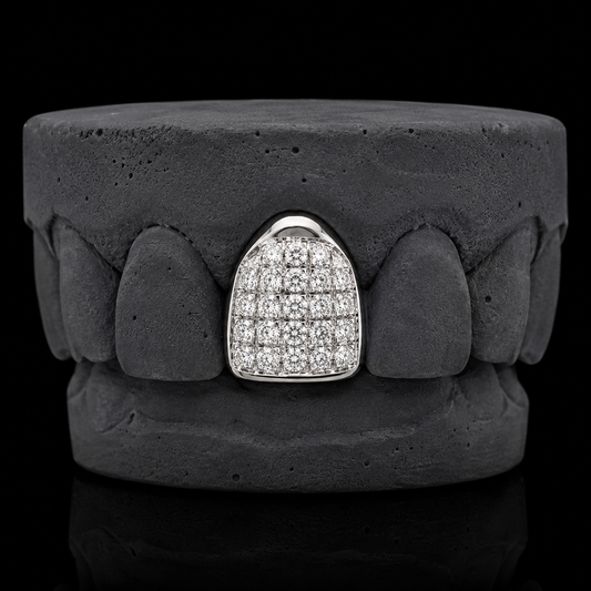 Riding Solo Single 18K Diamond Tooth Grillz
