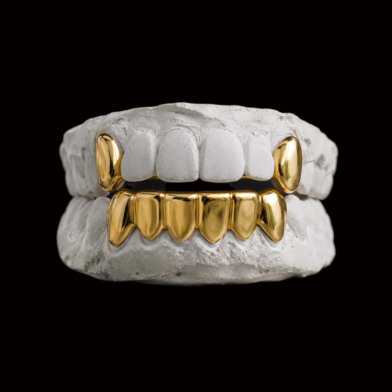 Custom 2 Teeth with Extended Fangs & 6 Bottom Gold Grillz