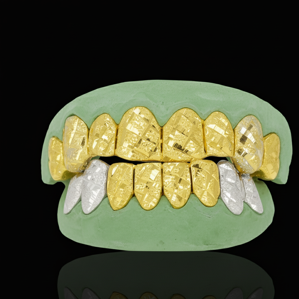 Custom 6 Or 8 Teeth Diamond Cut & Diamond Dust Gold Grillz With Any Color Fangs
