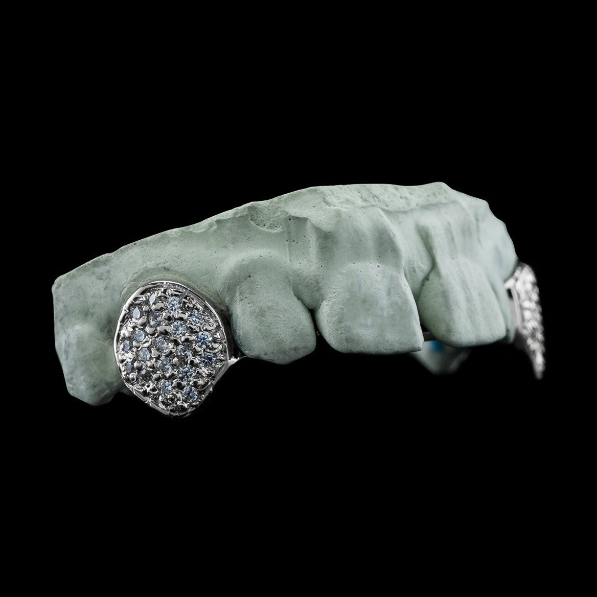 Solid Iced 6 Teeth Connecting Bridge Grillz Bar