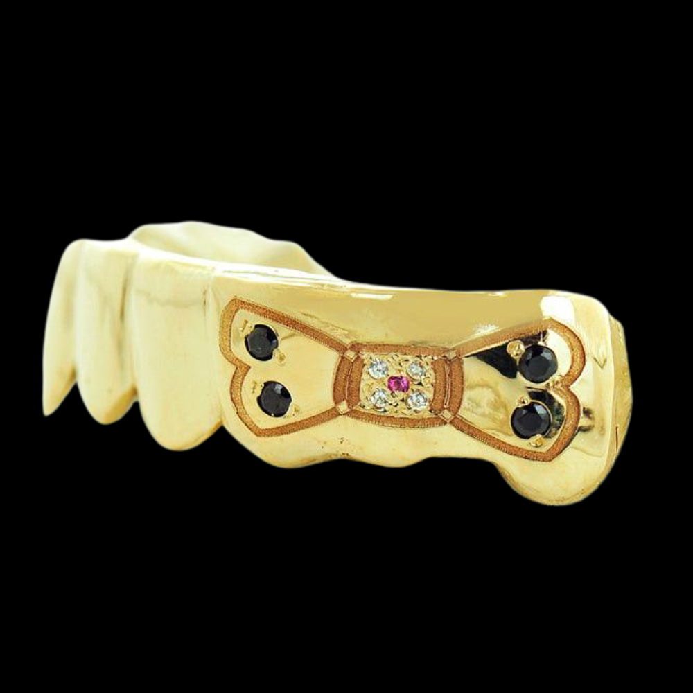 6 Teeth in Yellow Gold with Engraved Dog Bone