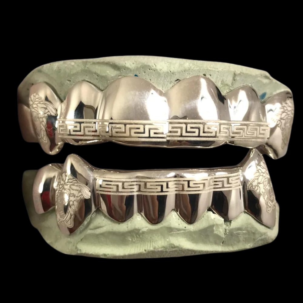 Custom 8 On 8 Versace Engraving Gold Grillz