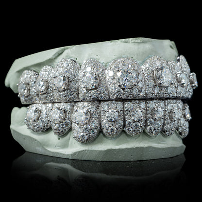 Pointer Stone Center Iced VVS Moissanite Diamond Grillz