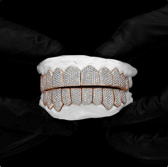 VVS Moissanite diamond grillz, Starling Silver 10K, 14K, 18k, Yellow, White and Rose Gold 10 Top and Bottom Grillz by TYS Grillz