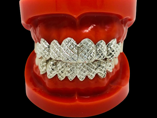 10K Solid White Gold Diamond cut + Dust Grillz