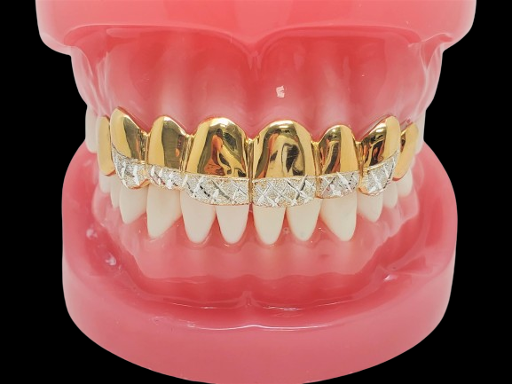 925 Solid Sterling Silver 18K Yellow Gold Plated Dust+Diamond Cut Grillz